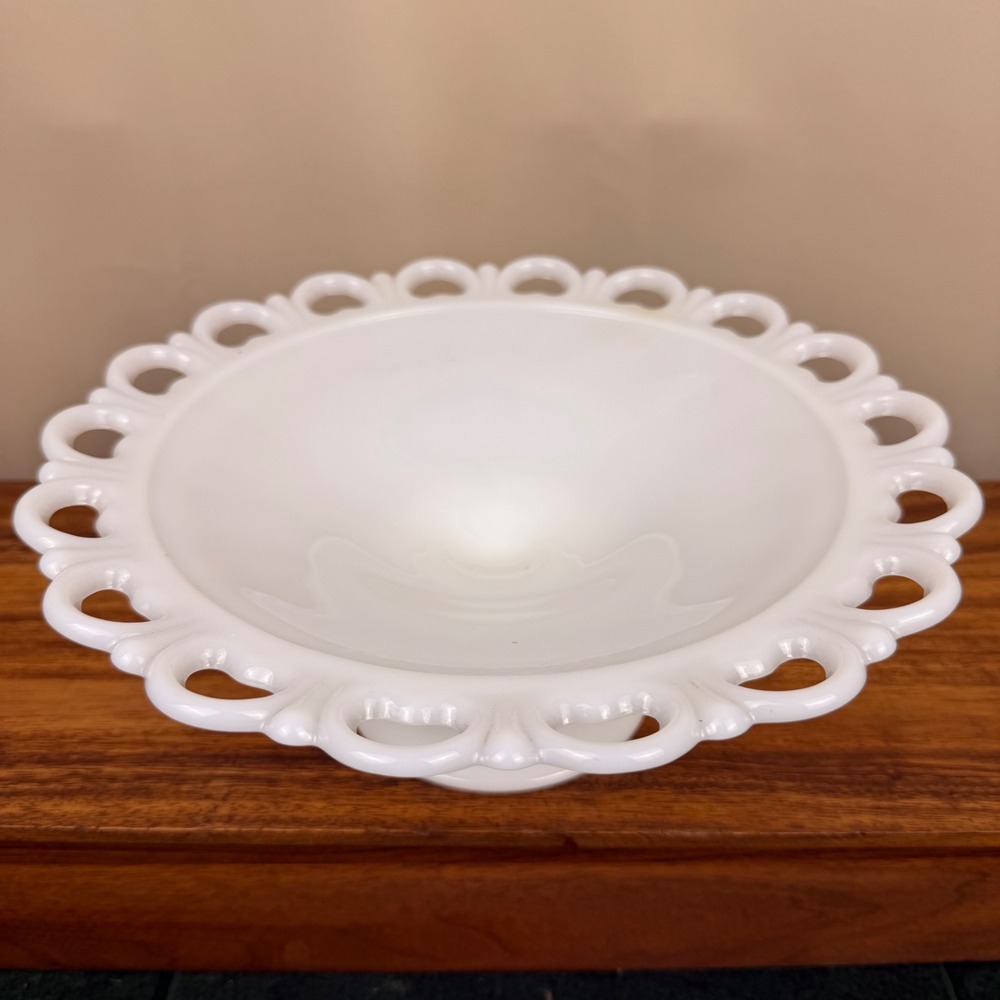 Anchor Hocking Old Colony Lace Milk Glass Compote Pedestal Bowl 11 Inch Vintage - Picture 1 of 9